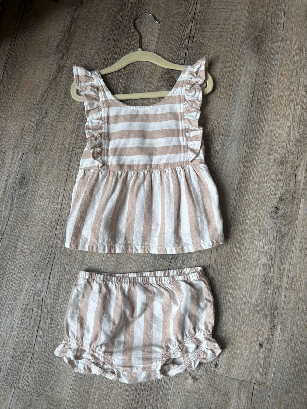 Carter's Striped Ruffle Tank Top with Bloomer Set